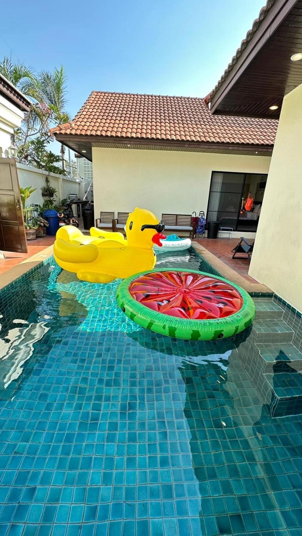Bali Style Luxury Pool Near & Walking St! विला